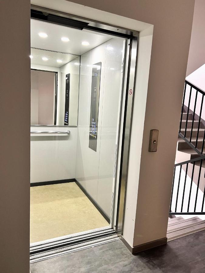 Cozy Stay Apartment Trenčín 外观 照片