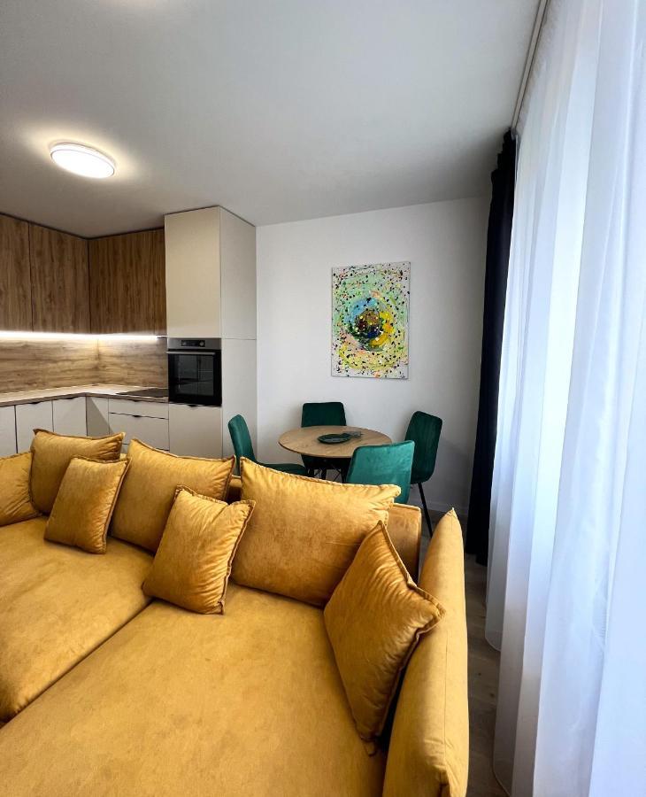 Cozy Stay Apartment Trenčín 外观 照片