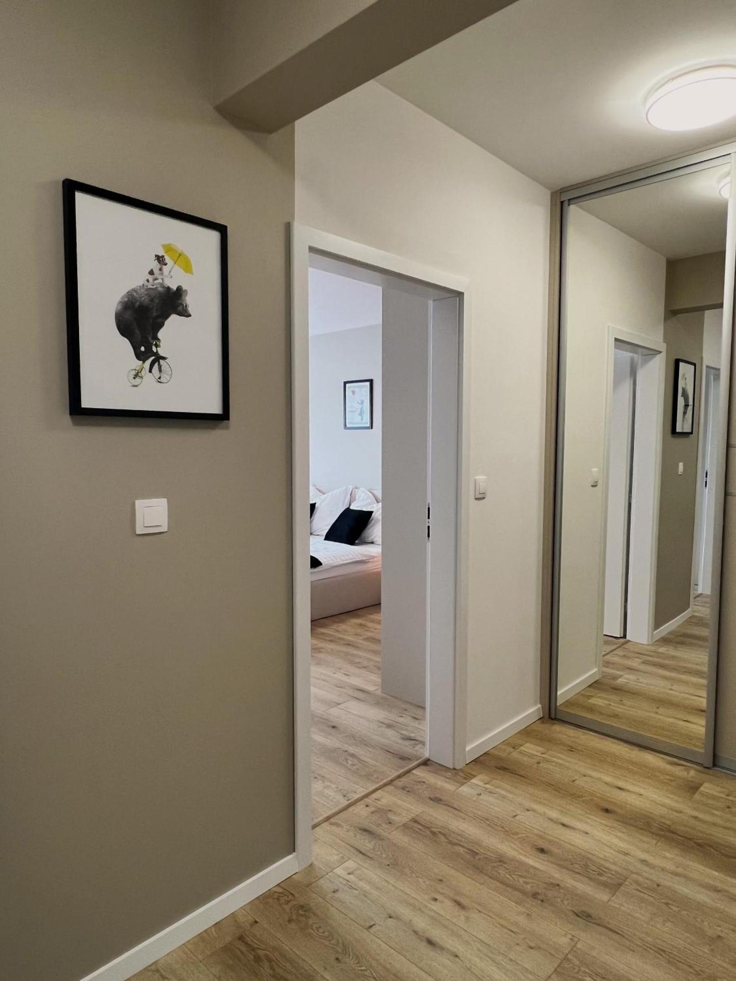 Cozy Stay Apartment Trenčín 外观 照片
