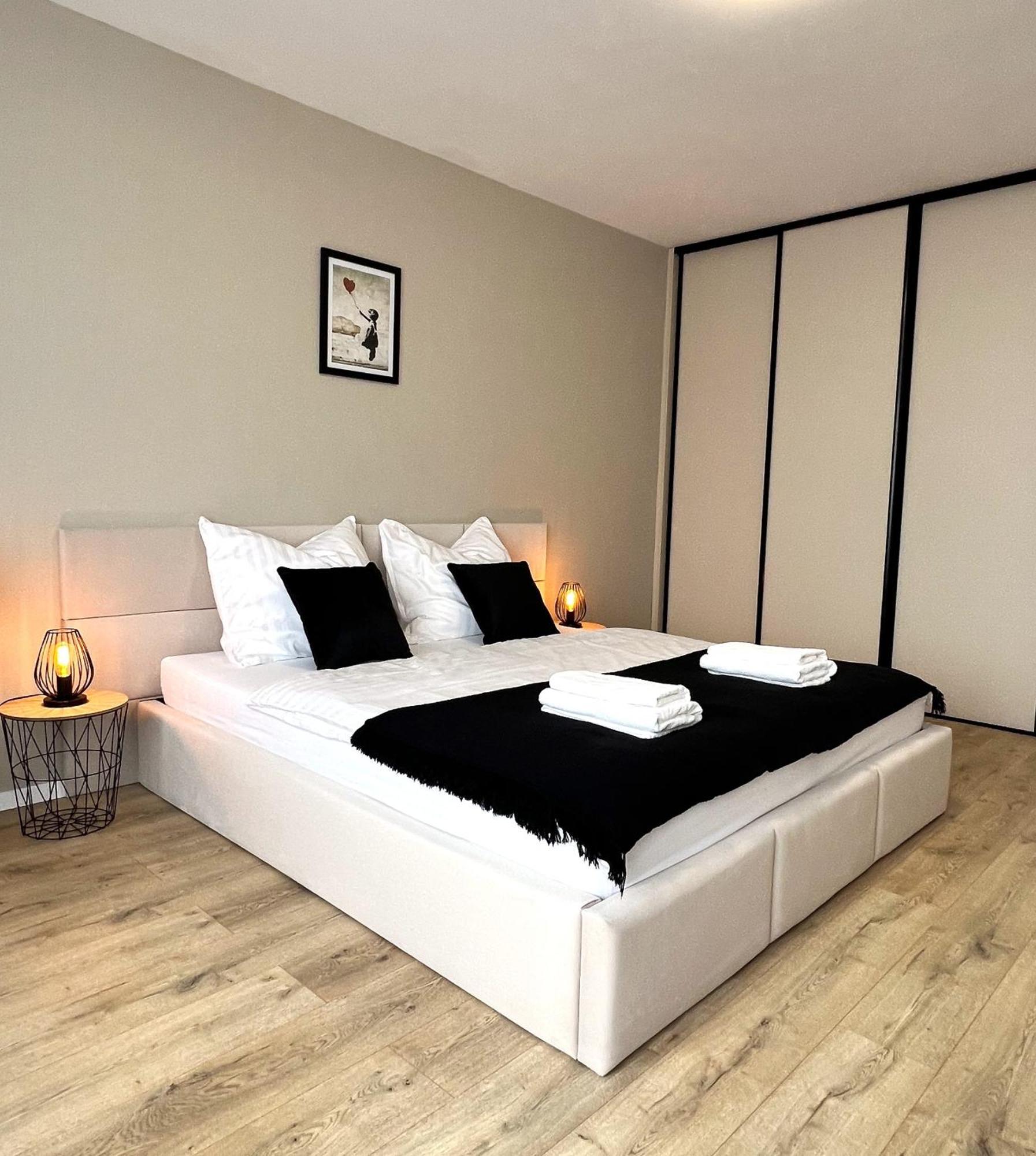 Cozy Stay Apartment Trenčín 外观 照片